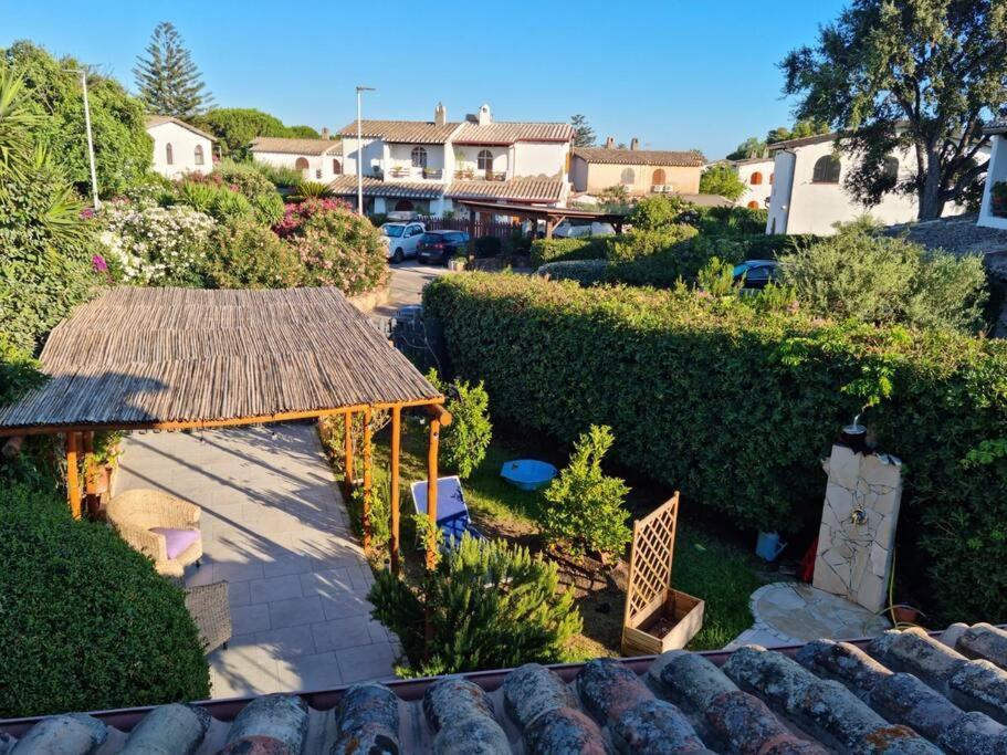 Villa Tea, Residenza Incantevole Con Giardino . Flumini di Quartu Exterior photo