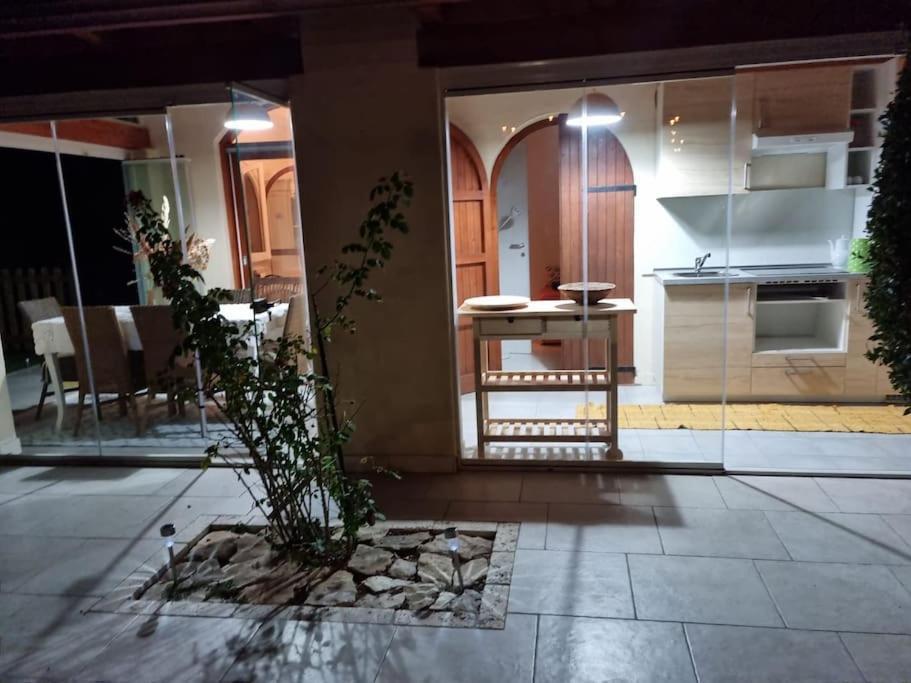 Villa Tea, Residenza Incantevole Con Giardino . Flumini di Quartu Exterior photo